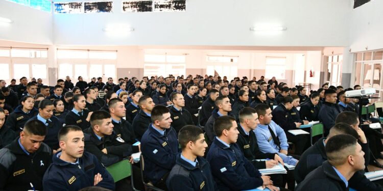 COSAFI brindó capacitaciones en el Instituto de Seguridad Pública