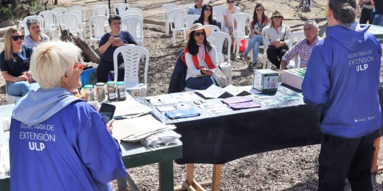 La ULP participó de la Primera Feria Verde en Eco Parque Cruz de Piedra