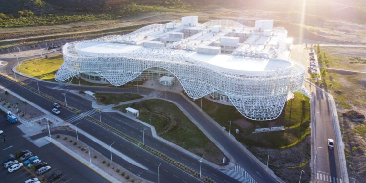 Segundo aniversario: números impactantes de atención e hitos históricos en la salud pública provincial