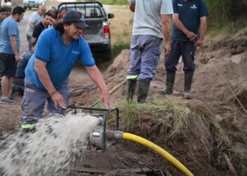 Continúan las tareas de reparación en el Acueducto Río Grande – Los Puquios