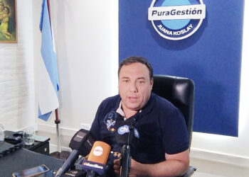 El intendente de la ciudad de Juana Koslay anunció el pago de una sola vez de los sueldos de los empleados municipales