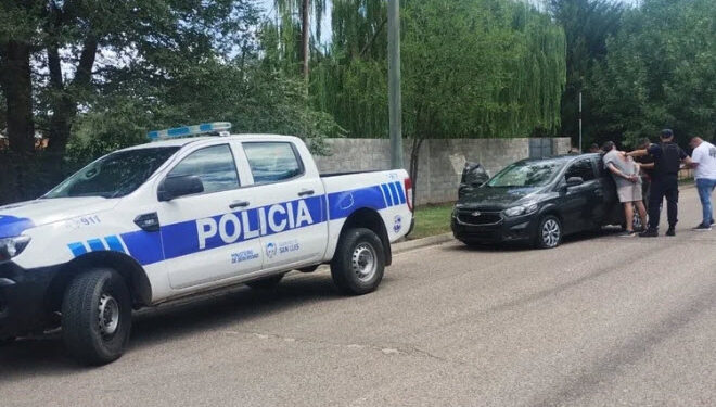 Incautaron en Juana Koslay un vehículo que tenía pedido de captura en Mendoza