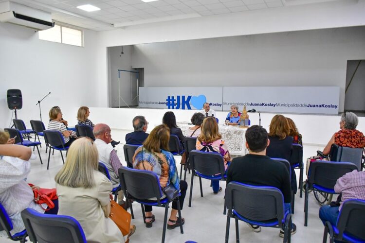 Se presentó “Nantes” en el Centro Cultural de Juana Koslay