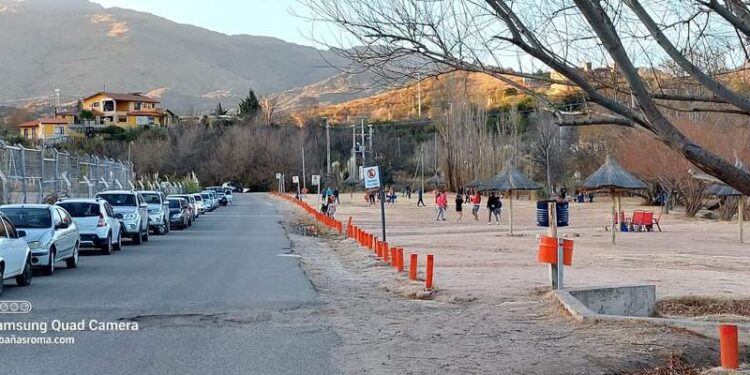 Insisten con el estacionamiento medido en Potrero de los Funes