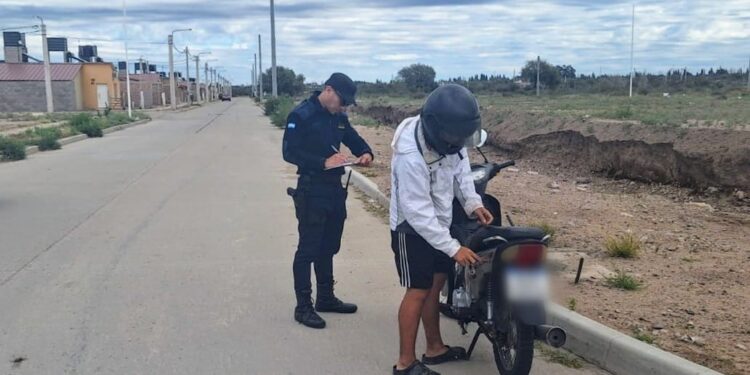 La Policía realizó distintos operativos de prevención en San Luis y Juana Koslay