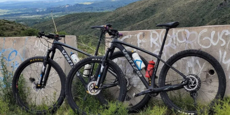 Le robaron la bicicleta con la que iba a participar del Argentino de Mountain bike