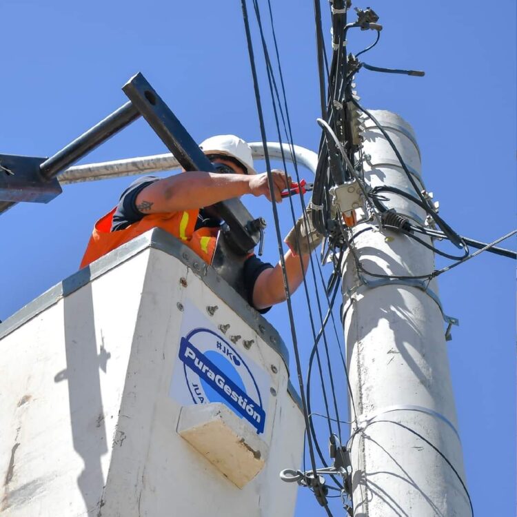 Nuevas luminarias para el barrio 274 viviendas