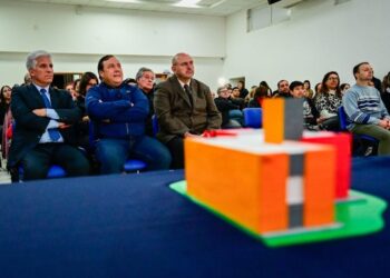 Charla por la entrega de 25 viviendas en Juana Koslay