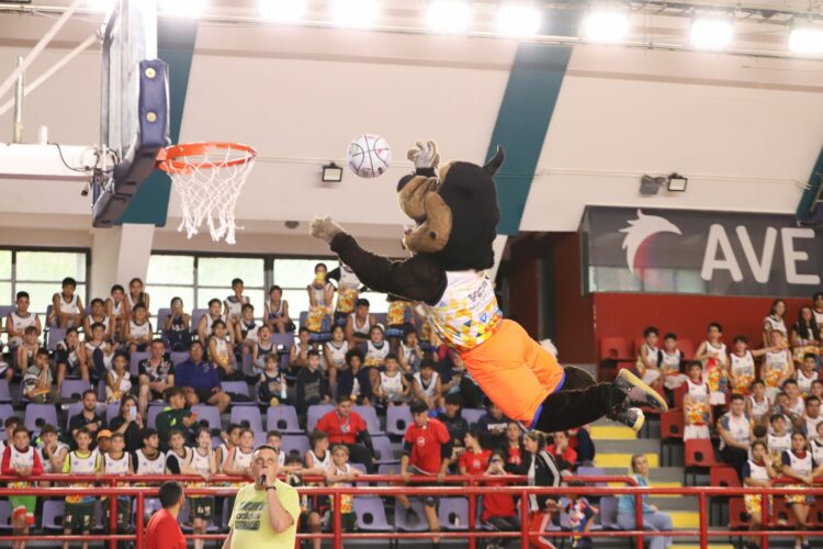 El ‘Ave Fénix’ fue sede del 2° Encuentro Nacional de Mini Básquet con la participación de 400 chicos