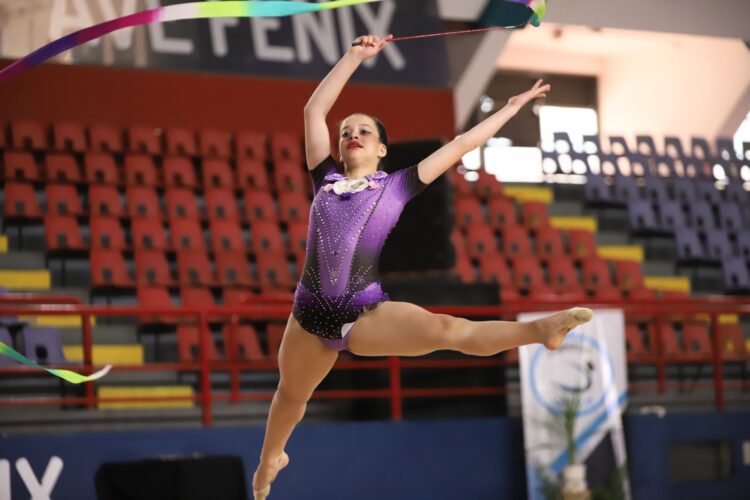 Ya está en marcha el Campeonato Nacional de Gimnasia Rítmica en el ‘Ave Fénix’