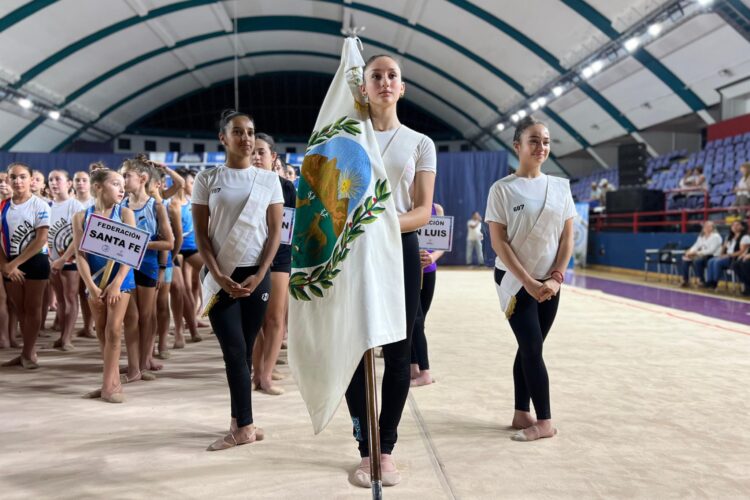 Ya está en marcha el Campeonato Nacional de Gimnasia Rítmica en el ‘Ave Fénix’