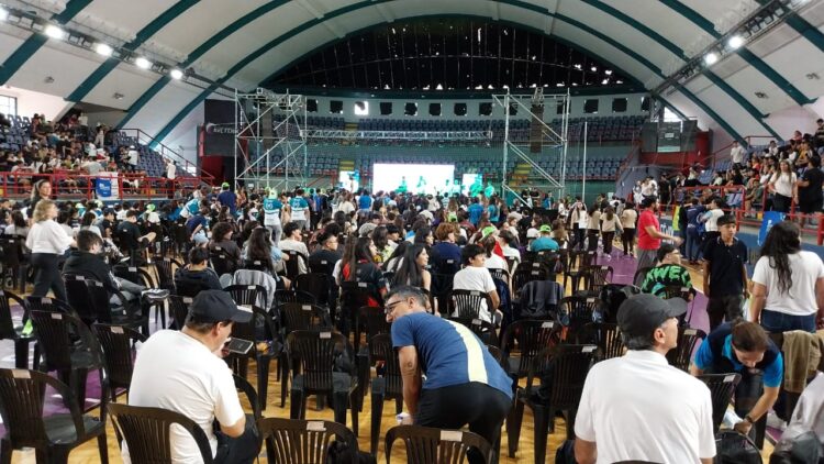 La final de los Juegos Intercolegiales Deportivos se vivió en el Ave Fénix