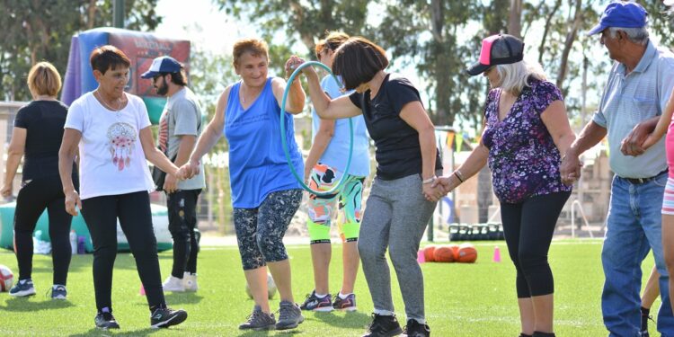 Abrieron las inscripciones de las escuelas de verano para personas mayores