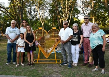 Tapitas solidarias: El Rotary donó un recolector de tapitas