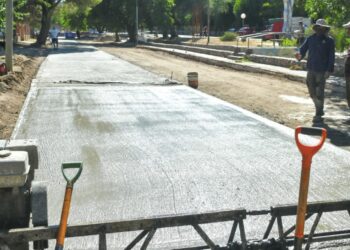 Hormigonado sobre la Colectora de Av. del Viento Chorrillero