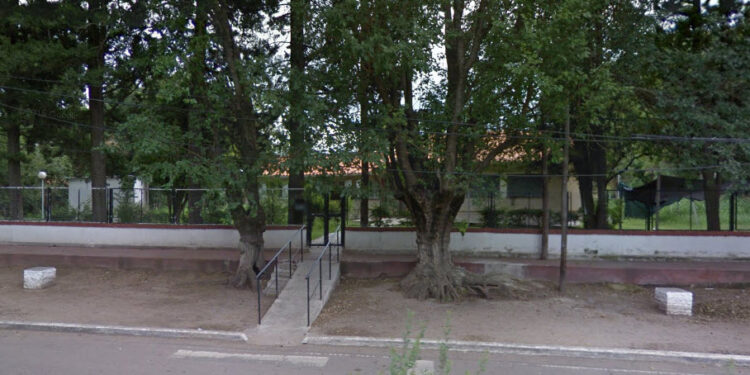 Denuncias que una mujer desconocida quiso retirar un menor de la Escuela Bartolomé Mitre N° 139 de San Roque