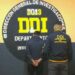 Detienen a un hombre por millonario robo y vecinos desatan batalla contra la Policía