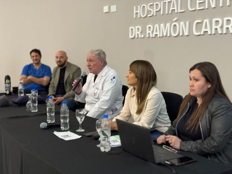 Brindaron una capacitación sobre prevención del suicidio en el Hospital Central