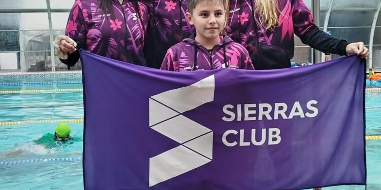 Joven talento en natación de Juana Koslay fue convocado para representar al país.