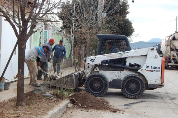 Las cañerías de gas natural ya recorren el barrio Malvinas y avanza la planta reguladora