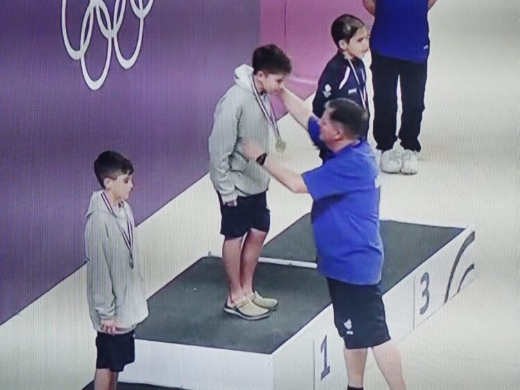 Bauti, talento en natación de Juana Koslay, brilló en el Sudamericano