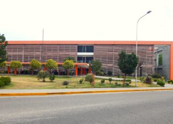 Los agentes de la administración pública cobrarán sus sueldos el 29 de agosto