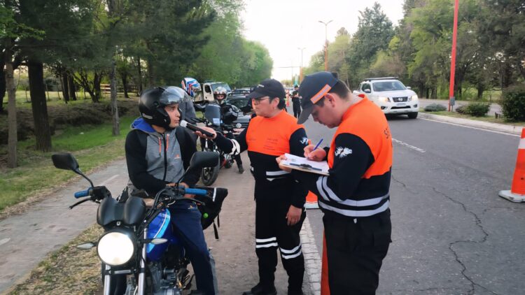 Realizaron operativos de seguridad vial en Potrero de los Funes, El Trapiche y Los Puquios