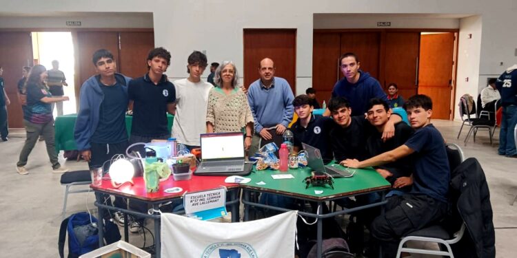 Jóvenes de la Escuela Técnica N°37 elaboraron innovadores proyectos