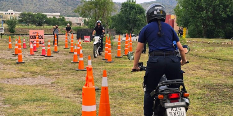 El ISSP ya cuenta con sus primeros Operadores de Moto Nivel 1