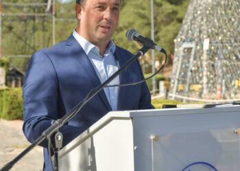 Asumió el nuevo intendente de Juana Koslay, Pedro Tagliente