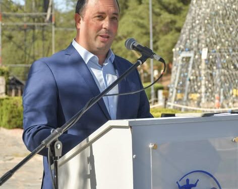 Asumió el nuevo intendente de Juana Koslay, Pedro Tagliente