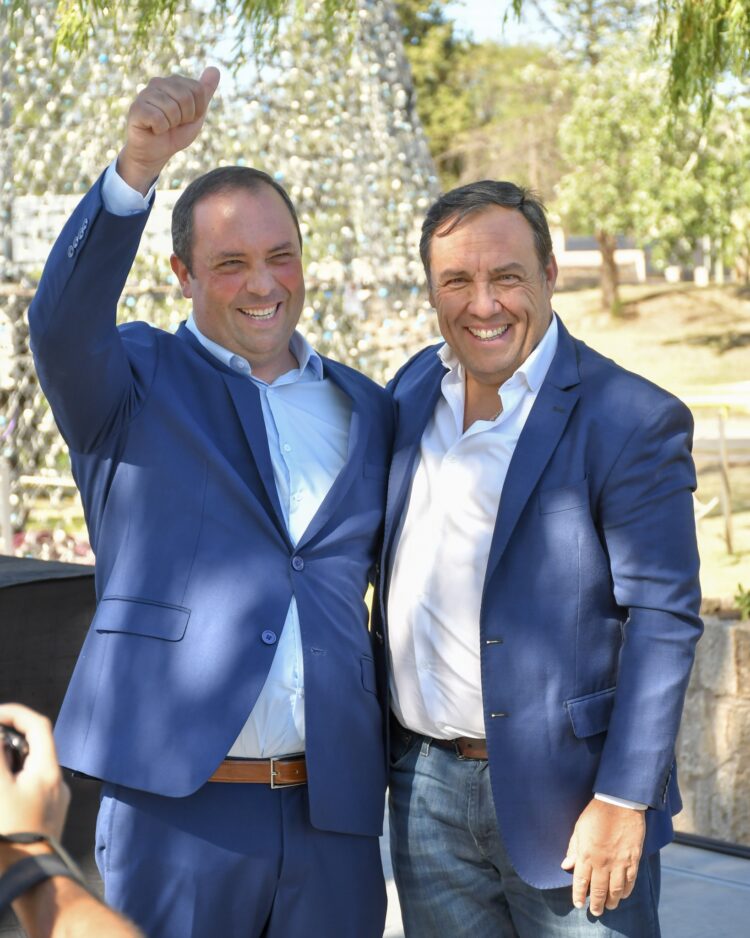 Asumió el nuevo intendente de Juana Koslay, Pedro Tagliente