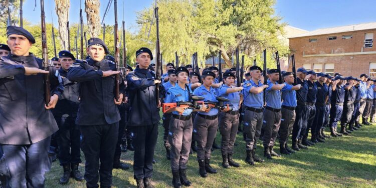 La Escuela Superior realizó el acto de cierre del ciclo lectivo 2025