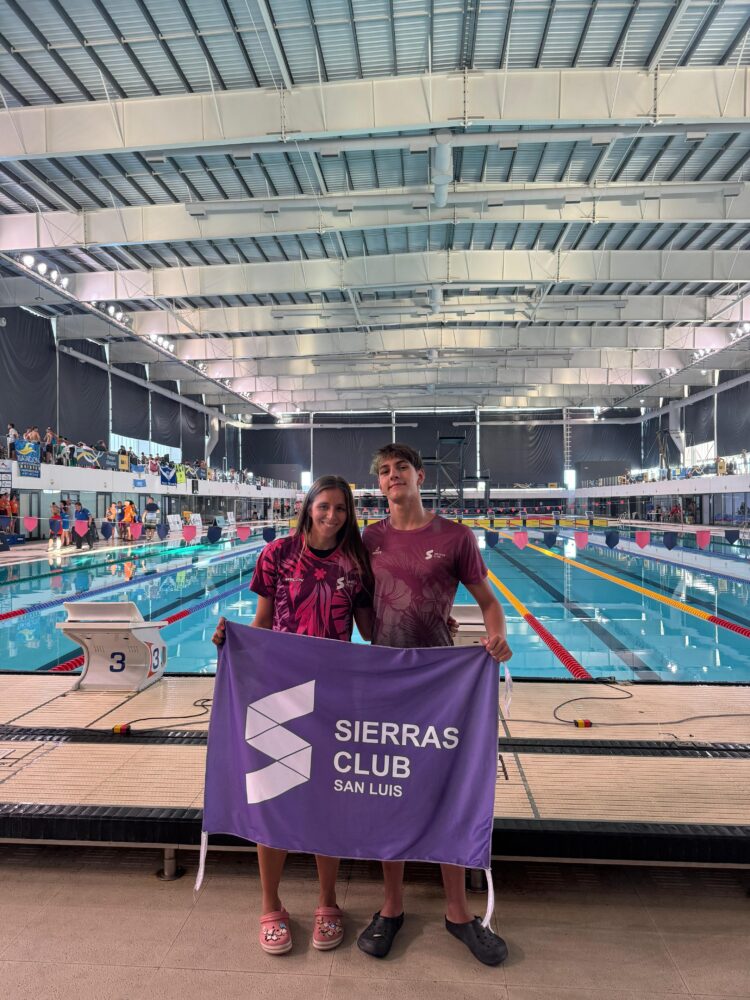 Otro campeón en natación para Juana Koslay