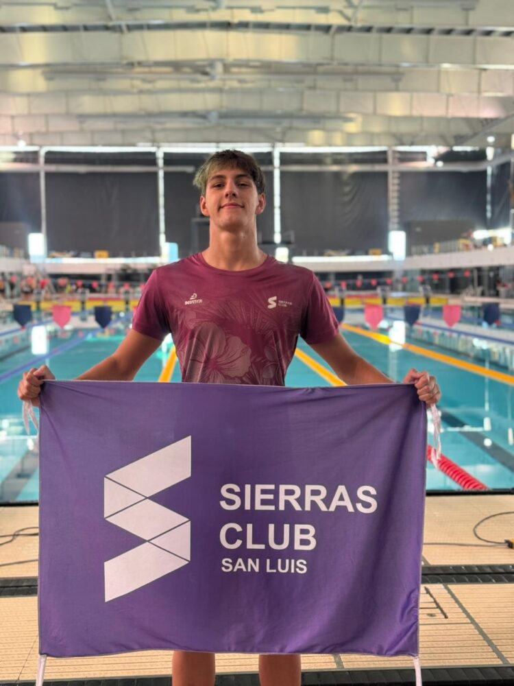 Otro campeón en natación para Juana Koslay
