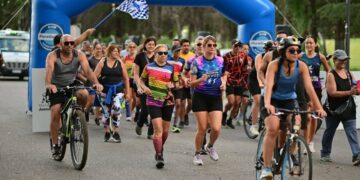 Gran convocatoria en Juana Koslay: más de 400 personas dijeron presente en la Bicicleteada + Running