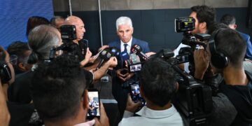 La administración pública tendrá un aumento del 10%