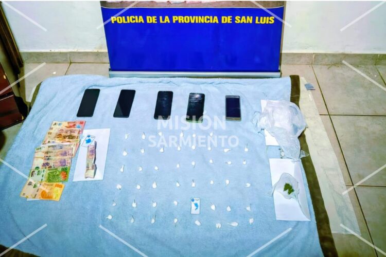 Operativo anti-narcotráfico en San Luis y Juana Koslay, arrojó más de 43 millones de pesos en droga y detuvo a 7 personas