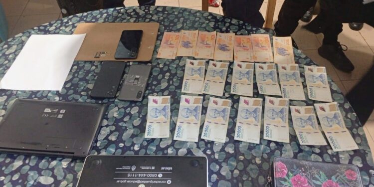 La Policía realizó allanamientos en Juana Koslay, La Punta y San Luis por una causa de estafa con dinero falso