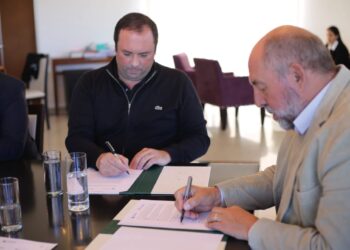 Juana Koslay junto a la ULP impulsan la formación tecnológica con un curso de robótica para estudiantes de secundario