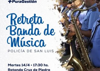 Tarde de música con la Banda de la Policía en la Rotonda de Cruz de Piedra