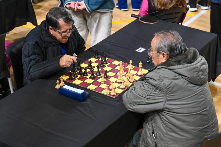 En el Ave Fénix, con la presencia del gobernador, comenzaron los juegos de ‘Grandes Amigos’