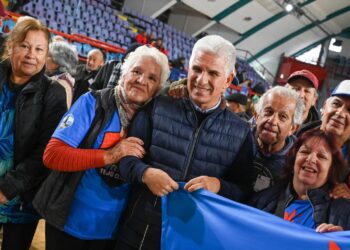 En el Ave Fénix, con la presencia del gobernador, comenzaron los juegos de ‘Grandes Amigos’