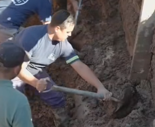 Restablecen el servicio tras reparación de caño troncal, pero persisten demoras en zonas altas
