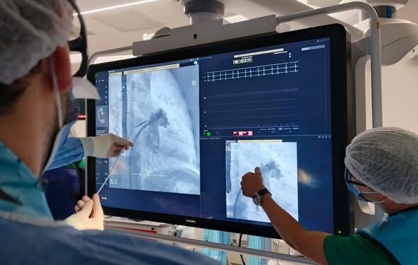 Realizaron a dos pacientes un procedimiento cardiológico inédito en el Hospital ‘Ramón Carrillo’