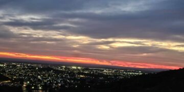 Rescataron a una joven en el Cerro de la Cruz