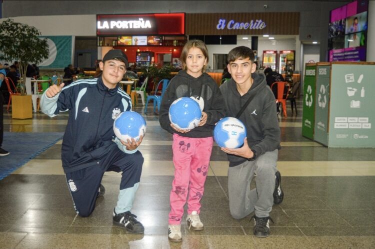 Comenzó la previa del Mundial en la EDIRO con actividades para toda la familia