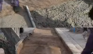 Realizan tareas de bacheo sobre calle Huarpes para mejorar la circulación