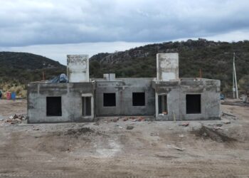 EL VOLCÁN: La construcción de 30 viviendas avanza a buen ritmo