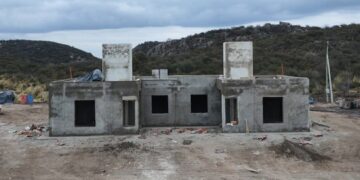 EL VOLCÁN: La construcción de 30 viviendas avanza a buen ritmo